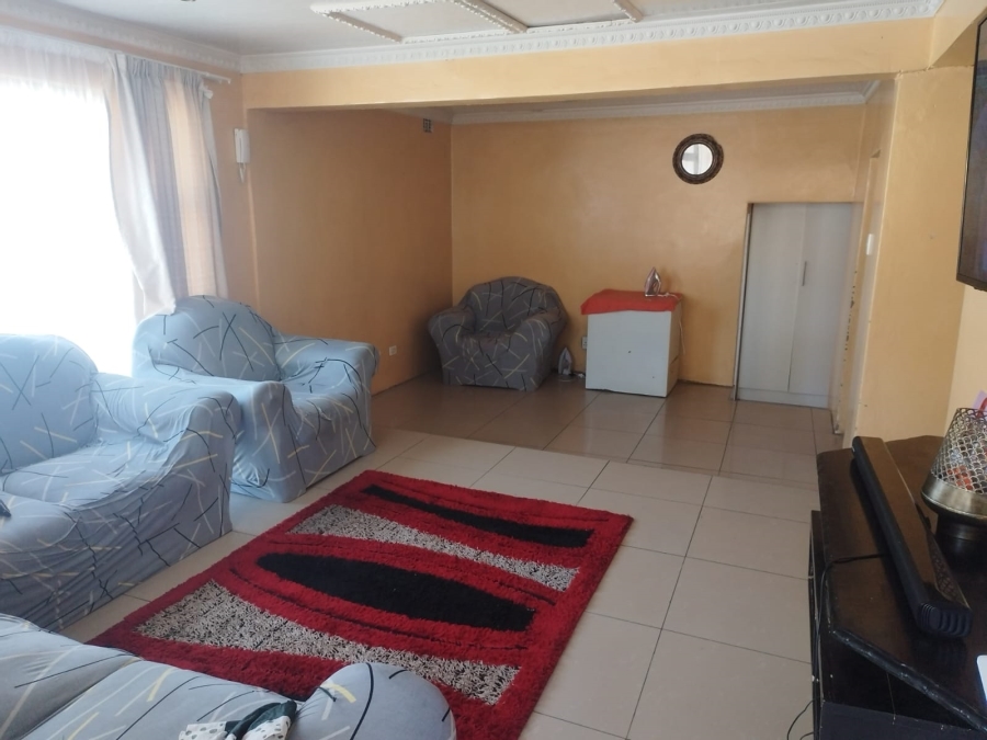 4 Bedroom Property for Sale in Mdantsane Nu 16 Eastern Cape